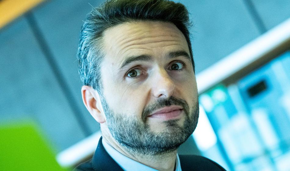 Tonin je v zadevi Knovs uveljavil poslansko imuniteto