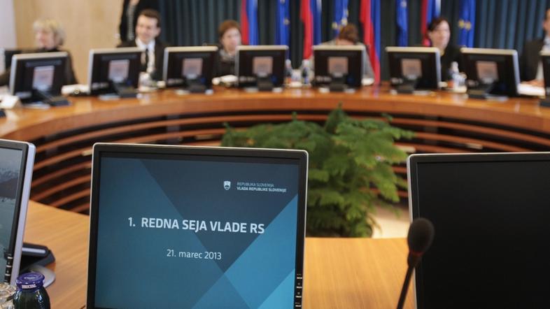 Slovenija 21.03.2013 prva seja vlade Alenke Bratusek, vlada, ministri; foto:Sasa