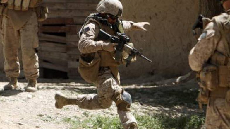 Ameriški vojaki na straži v vasi v pokrajini Farah