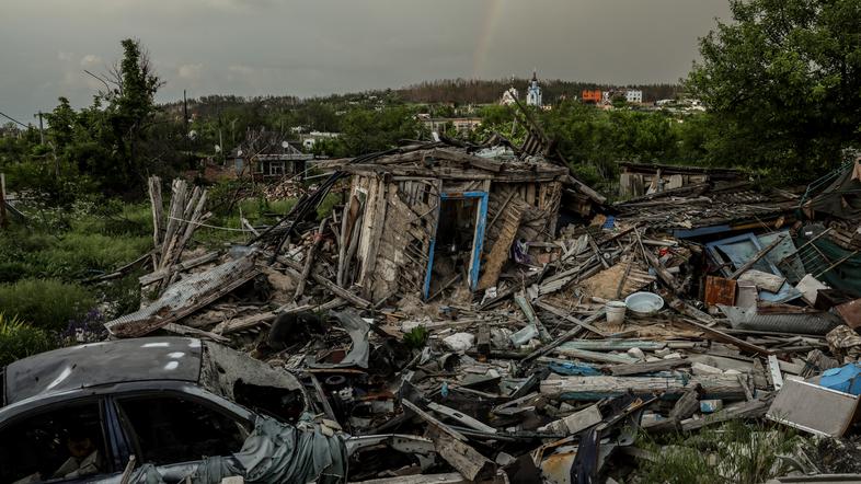 uničena hiša v Donecku