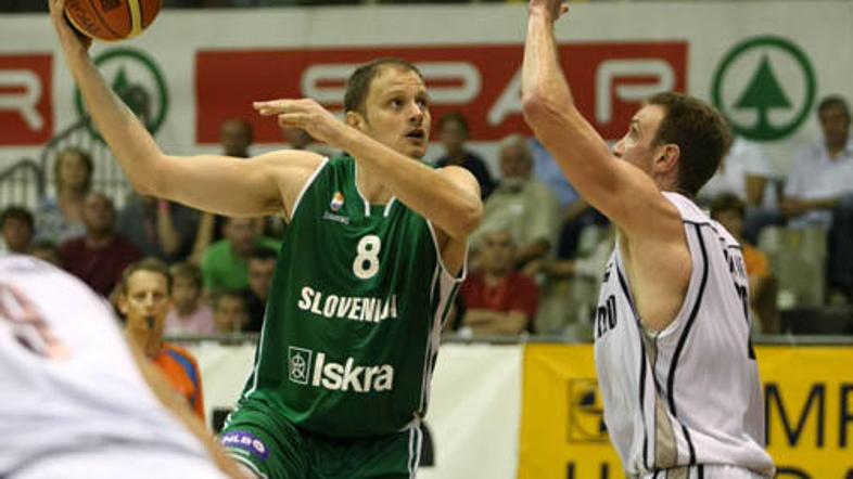 Rašo Nesterovič je bil še drugič zaporedoma najboljši strelec slovenske reprezen