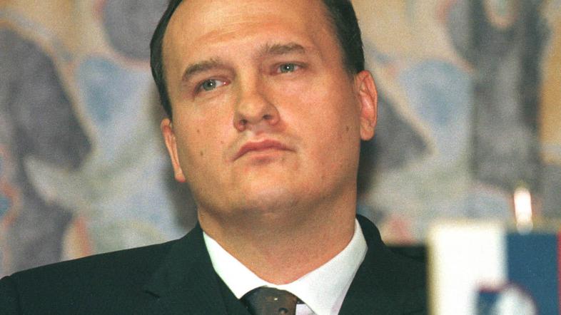 Računsko sodišče je 6. februarja Janšo pozvalo k razrešitvi Janeza Podobnika.