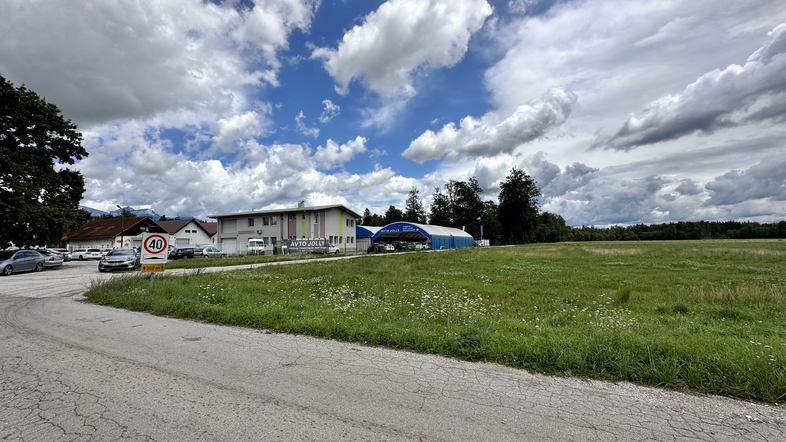 Poslovna cona Hrastje, Kranj