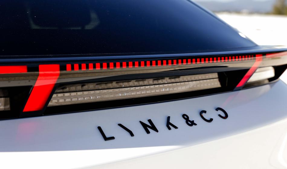 Test mladega in posebnega evropskega električnega avta