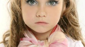 Starši bolj zaupajo kozmetičnim izdelkom. (Foto: Shutterstock)