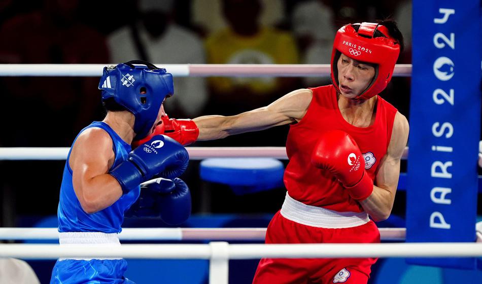 Nov zaplet, kontroverzna boksarka izpolnila vse obveze, vseeno na sme na SP