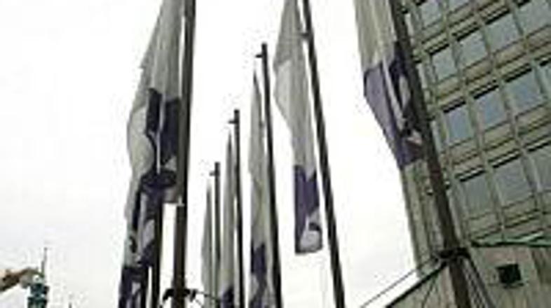 Vpis delnic NLB se je končal kmalu po odprtju vpisnih mest.