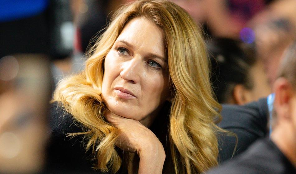 Brat Steffi Graf tone še globlje, sedaj se skriva pred policijo
