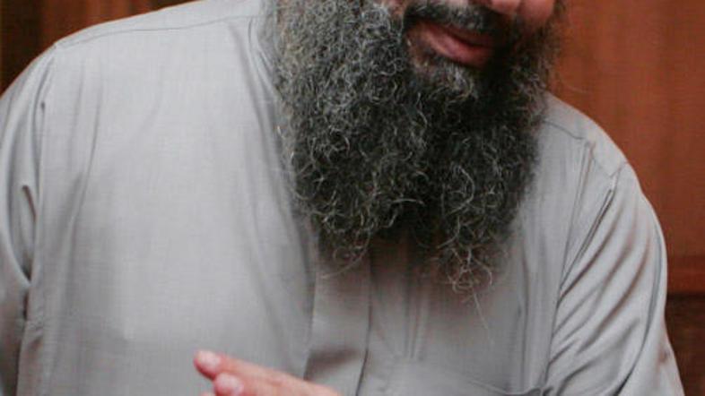 Abuja Omarja naj bi leta 2003 ugrabilo kar 34 ljudi.