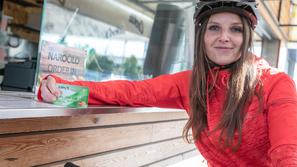 Sber banka kartica in kolesarji