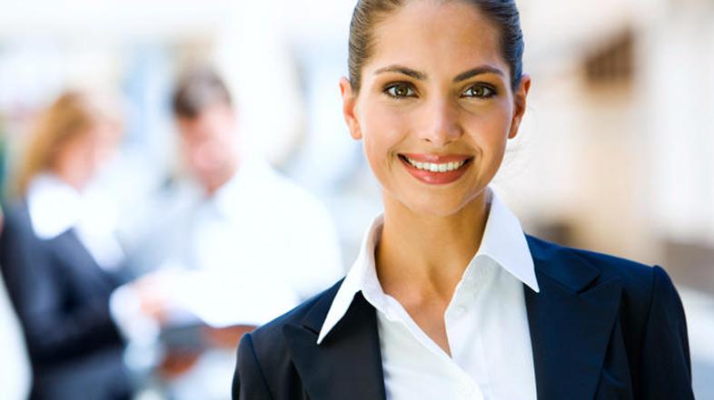 Programi so namenjeni tako višjemu kot srednjemu menedžmentu, vodjem in vsem zap