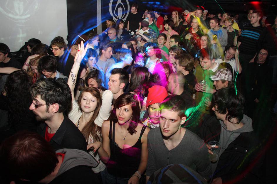 Digitalna temnica zlomila Štirko