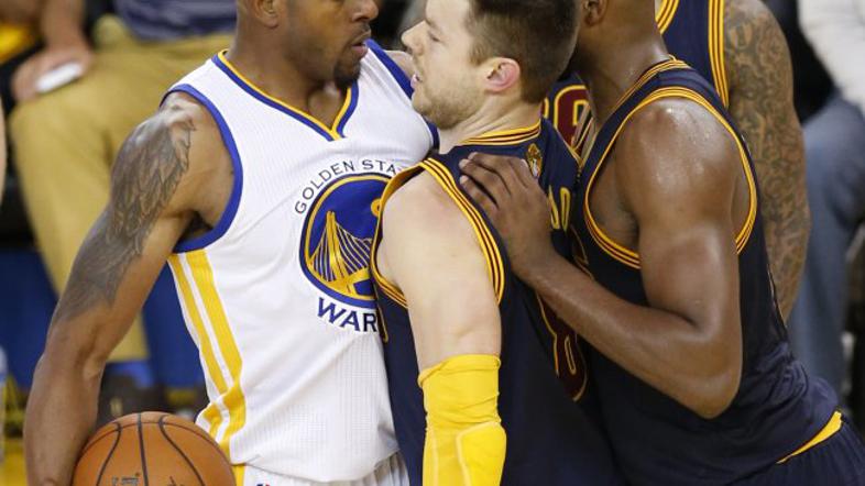Andre Iguodala Matthew Dellavedova Golden State Warriors Cleveland Cavaliers