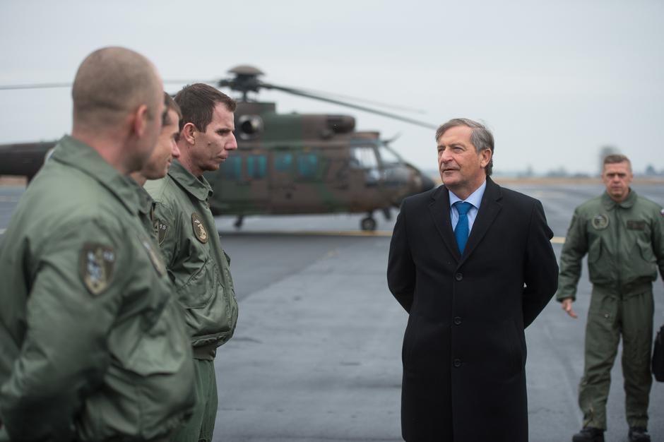 helikopterska nujna medicinska pomoč | Avtor: Anže Petkovšek