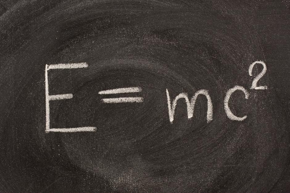 Albert Einstein formula | Avtor: Profimedia
