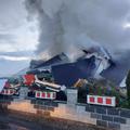 Porušena hiša zaradi eksplozije, Trboje