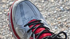 Tek tekaški čevlji