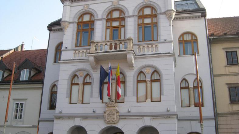 slovenija 11.04.14. Dolenjska, Novo mesto, mestna hisa rotovz, foto: Jerca Bozic