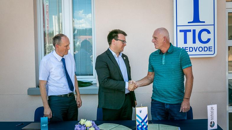 Slovenske železnice