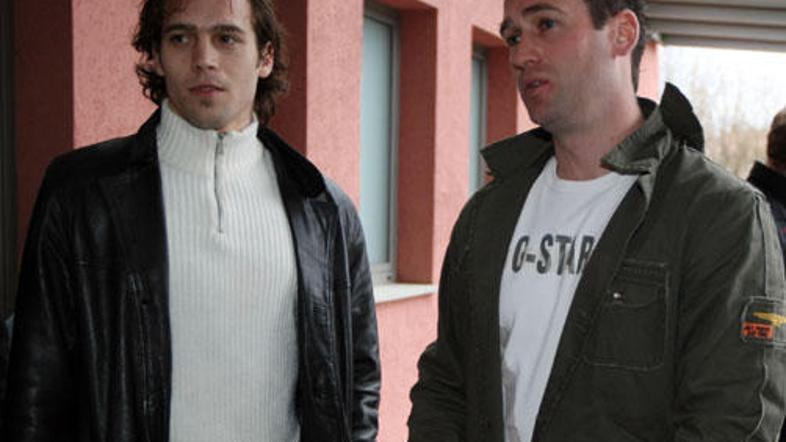 rodman_razingar_hokej_sad_spo_090408_teaser