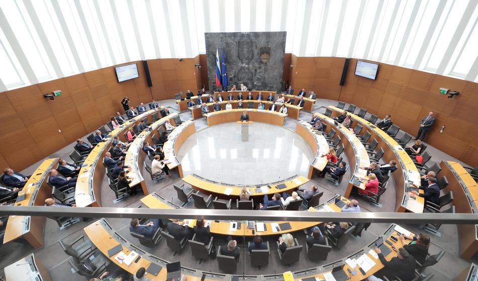 To so izobrazbe poslancev v novem mandatu, nekatere vas bodo pošteno presenetile