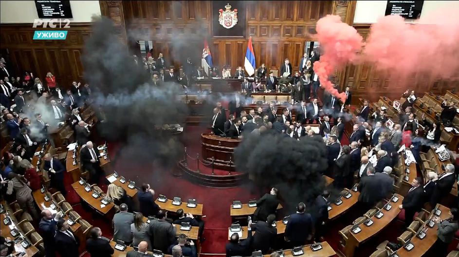 srbija skupščina pretep