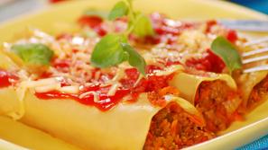 Potresite jih s sirom. (Foto: Shutterstock)