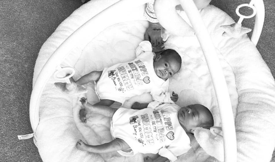 Zvezdnica sporočila, da njeni dojenčici nikoli ne bosta mogli hoditi