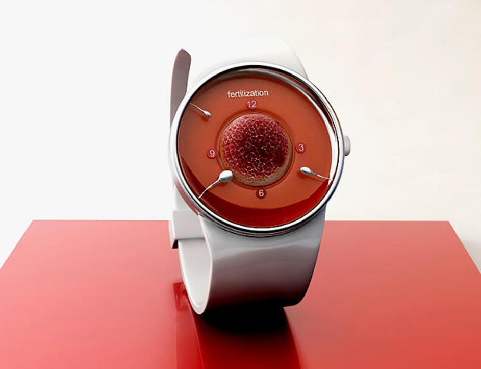 Ura Fertilization Watch!. Oblikovanje: Andy Kurovets.