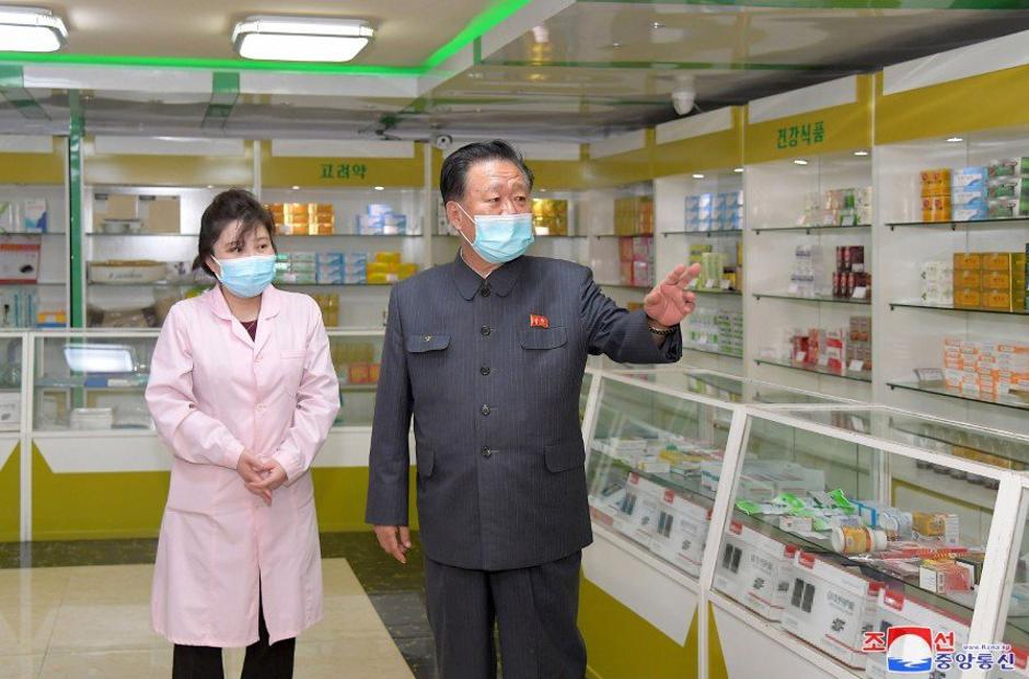 Severna Koreja lekarna vojska zdravila covid-19 | Avtor: Profimedia