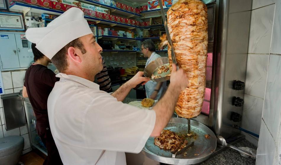 Nemška vojska vabi z inovativno taktiko: ovitki za kebab