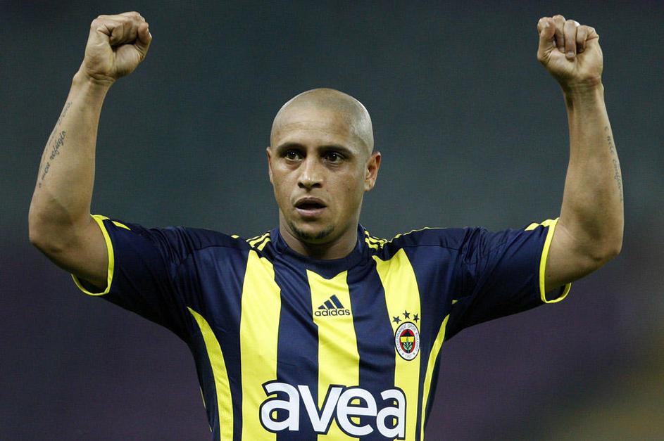 Roberto Carlos se bo pridružil Ronaldu. A tistemu iz Brazilije ... (Foto: EPA)