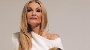 Helena Blagne, Raiven