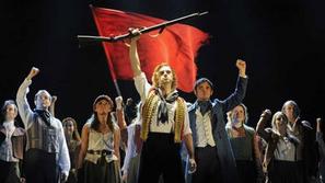 Nesrečniki, muzikal