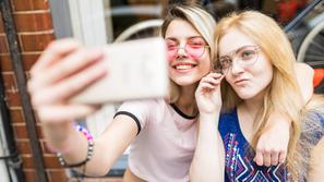 Selfie, telefon, fotografiranje