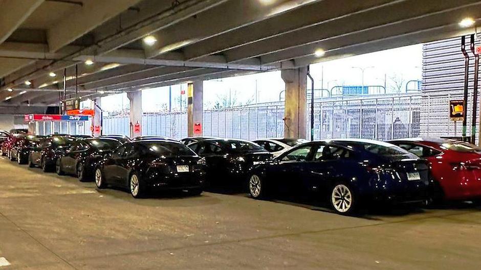 Hertz tesla | Avtor: Hertz