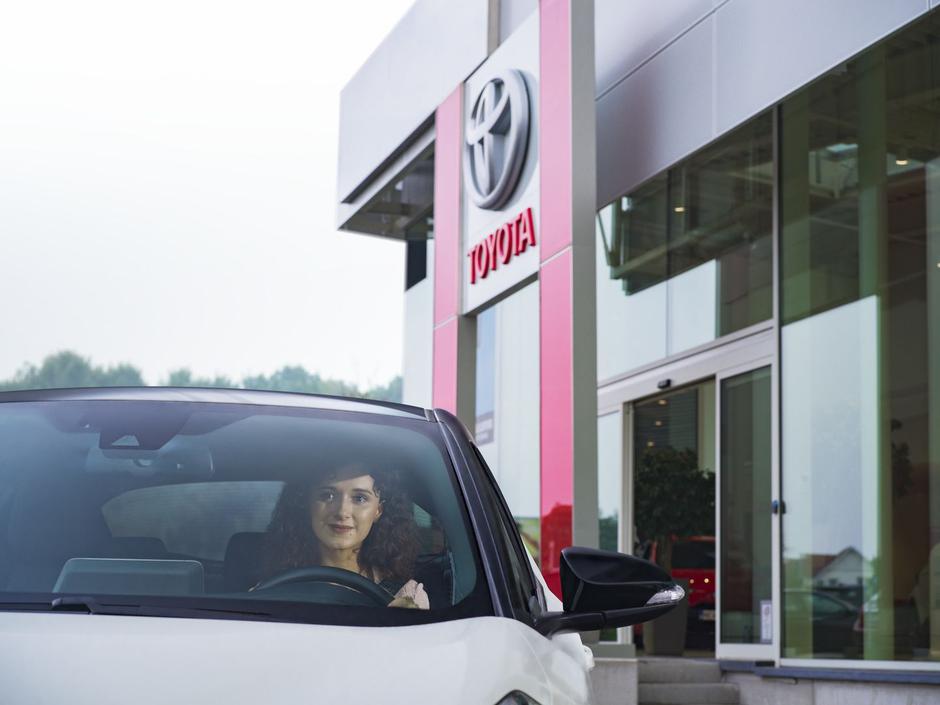 Toyota omogoča 10 let jamstva tudi na pnevmatike | Avtor: Toyota