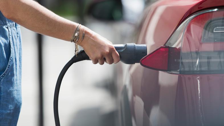 Električni avto, e-avto