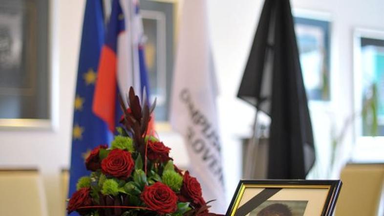 Iztok Puc žalna knjiga