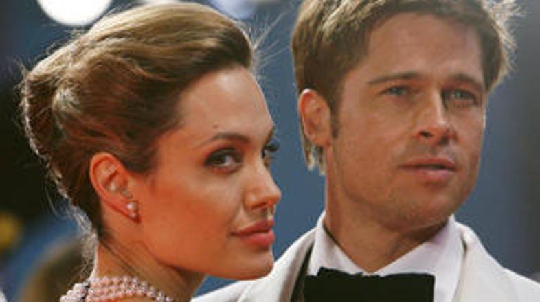 Zdravniki so mnenja, da bo Angelina rodila še pred določenim rokom. Bodoči očka 