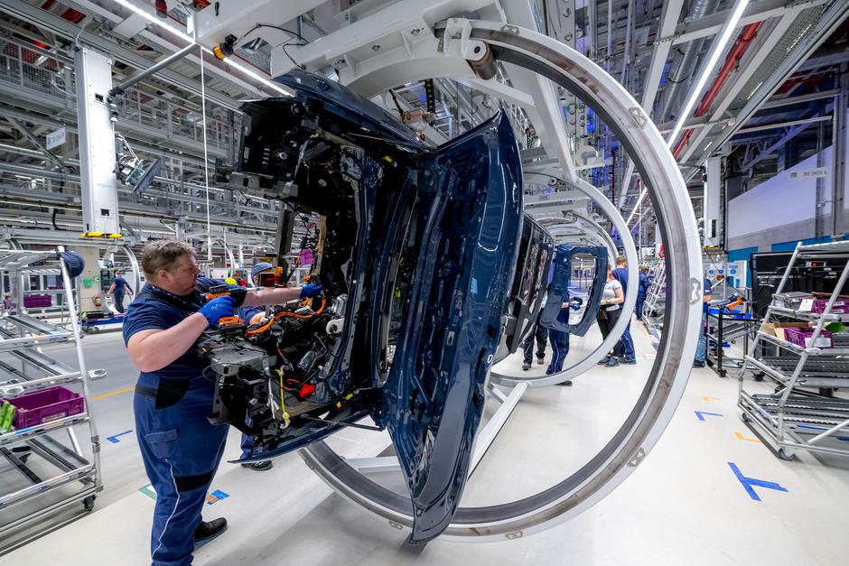 BMW Debrecen tovarna | Avtor: BMW