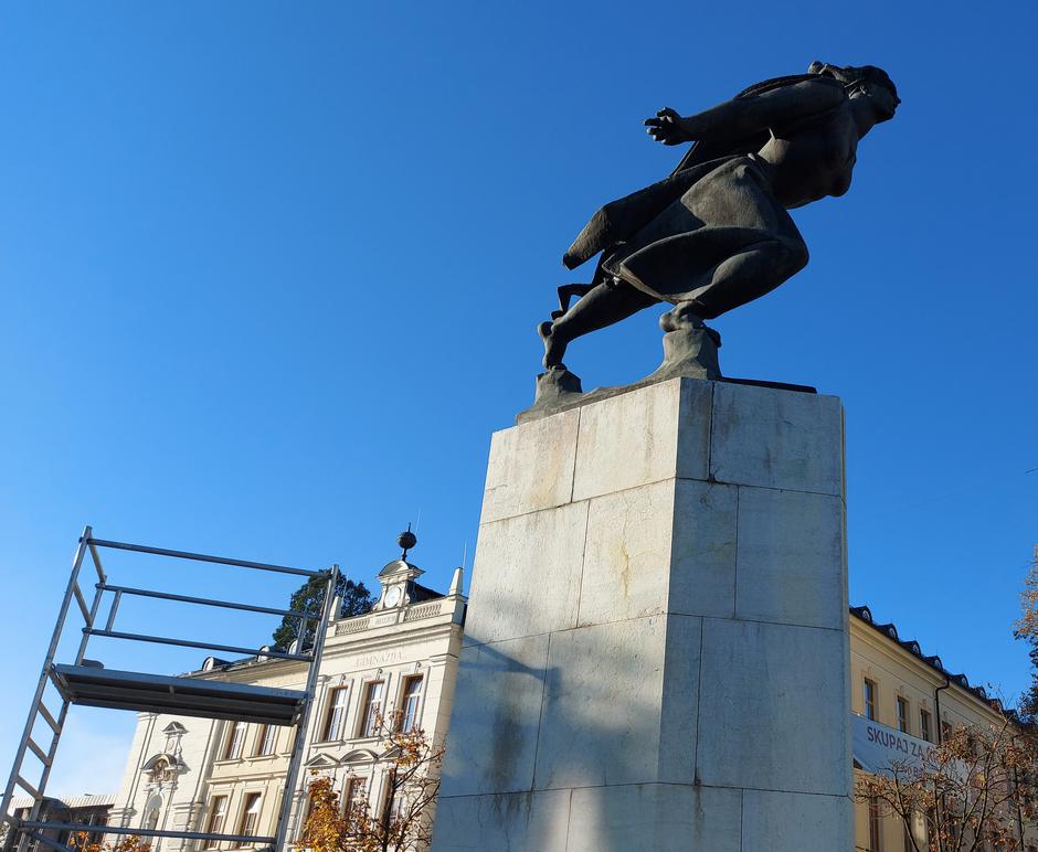 Kipi, Slovenski trg, Kranj, obnova | Avtor: M. Ha.