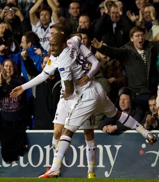 Carroll Defoe Tottenham Maribor Evropska liga gol veselje proslavljanje slavje