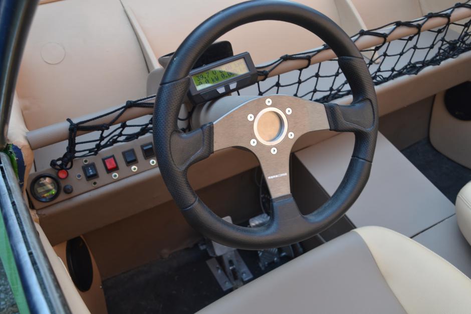 Slovenski električni e-avto | Avtor: Gregor Prebil