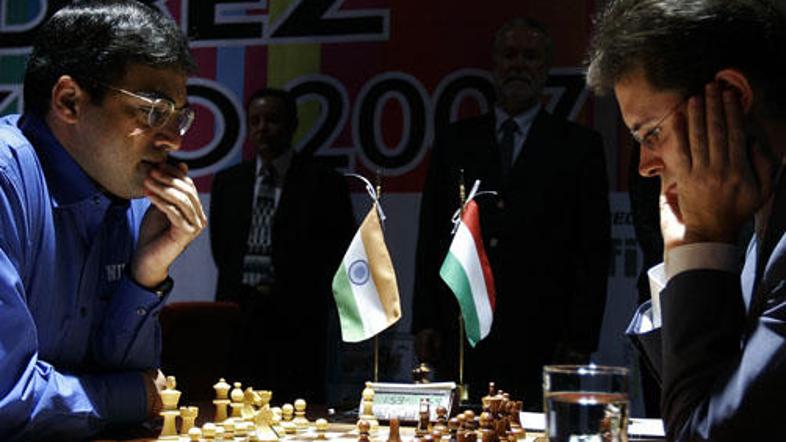 Indijec Anand je edini na turnirju ostal nepremagan.