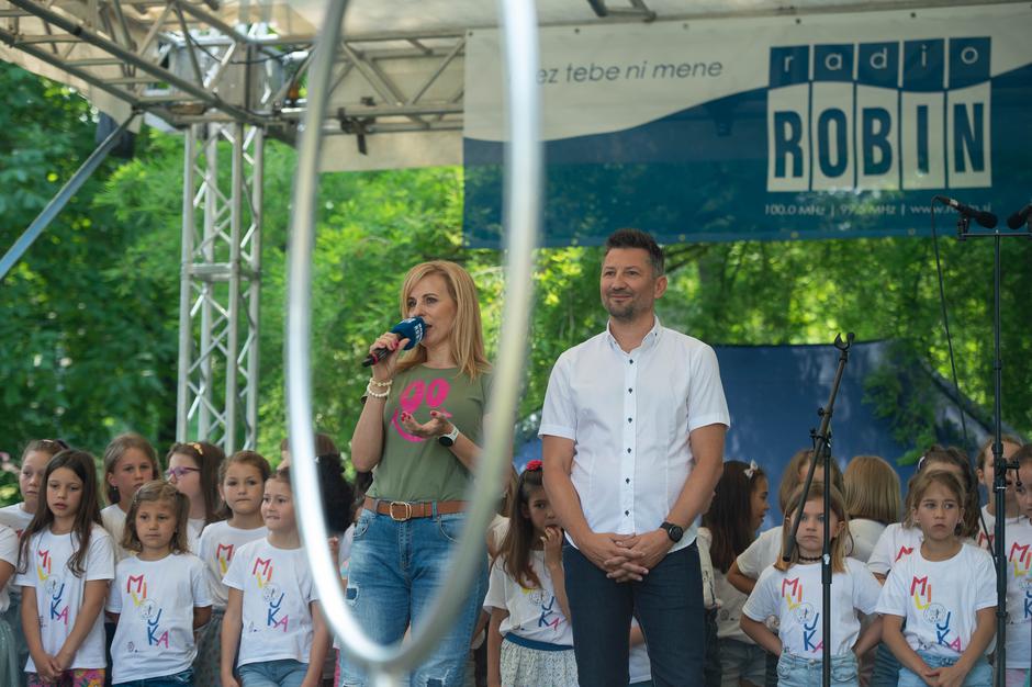 Dežela prijateljev | Avtor: Anže Petkovšek