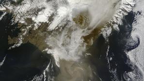 Od leta 1922 je Grimsvötn izbruhnil že 10-krat in od večkrat povzročil sive lase