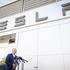 minister za infrastrukturo in energetiko Jernej Vrtovec na obisku Tesla Center Ljubljana