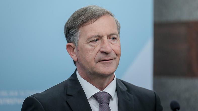 Karel Erjavec