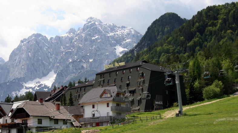 Zaradi okužbe z legionelo naj bi umrl vzdrževalec hotela, vendar vir okužbe urad